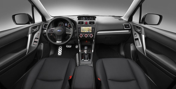 Subaru Forester 2015 интерьер